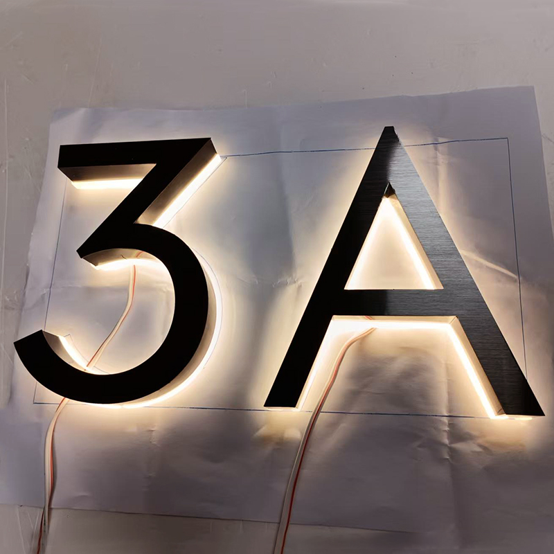 Metalowy numer domu 3D LED, ze – Outdoor Lighting Logo recenzja i cena