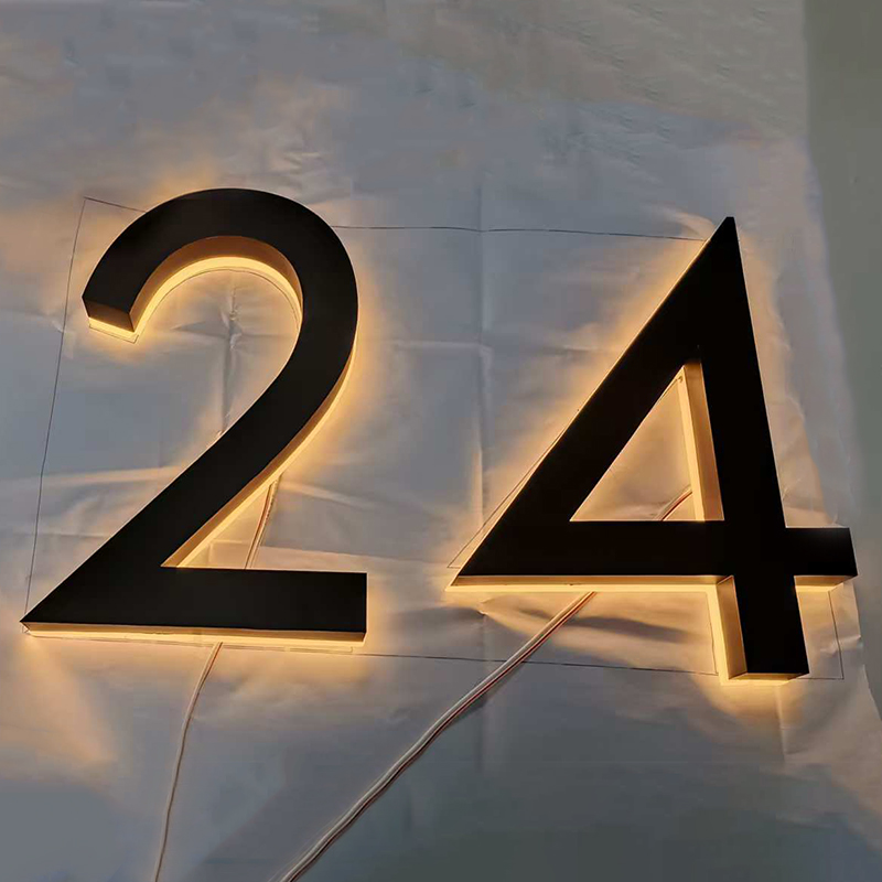 Metalowy numer domu 3D LED, ze – Outdoor Lighting Logo recenzja i cena